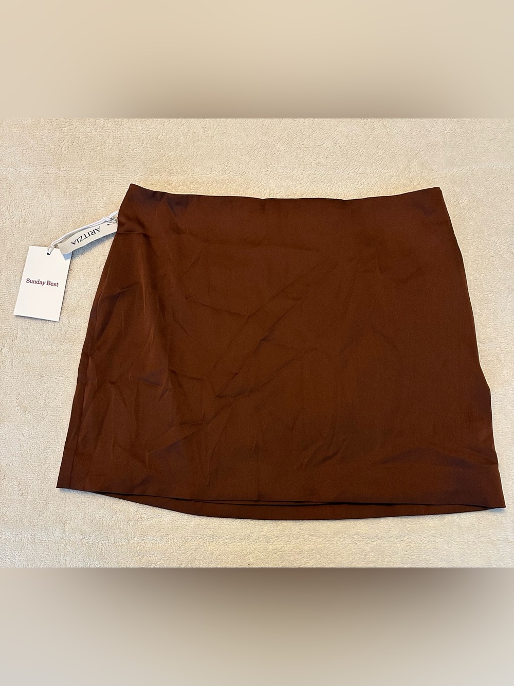 ARITZIA Sunday Best Rocco Micro Satin Skirt Cognac Chocolate Brown Size 8 NEW